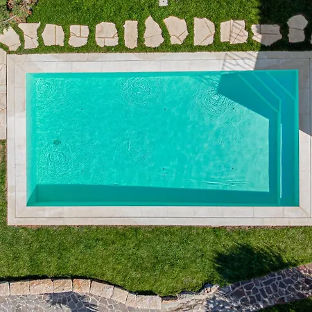 Vila La Maddalena 8&1, Vasilius Porto Cervo