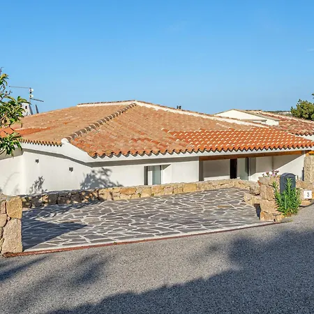 La Maddalena 8&1, Vasilius 别墅